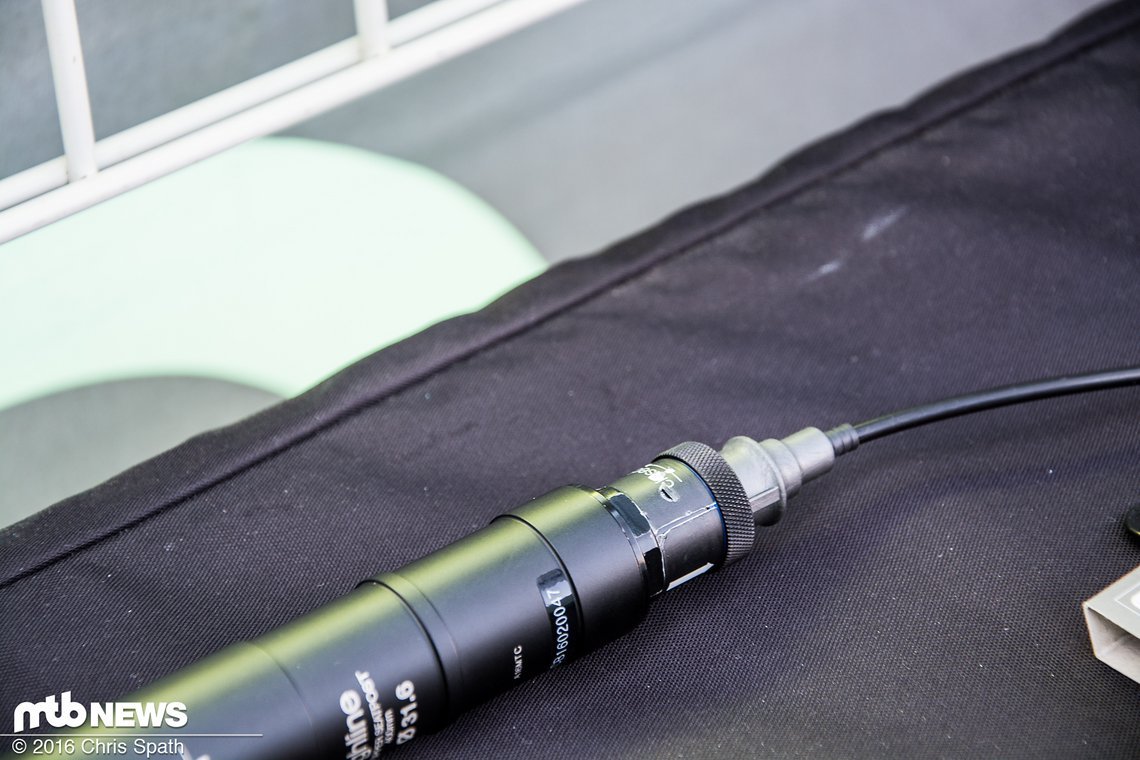... wird mechanisch angesteuert