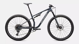 Das Specialized Chisel FS wurde wiederbelebt und kommt zum atrraktivem Preis. Aber auch ein Blick auf die alten Epic Modelle lohnt sich! Das Specialized Chisel FS wurde wiederbelebt und kommt zum atrraktivem Preis. Aber auch ein Blick auf die alten Epic Modelle lohnt sich!