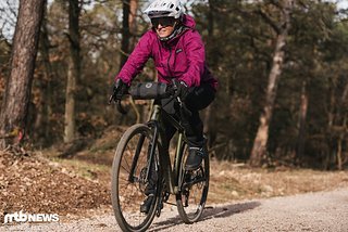 Passt auch auf dem Gravel-Bike vorzüglich Passt auch auf dem Gravel-Bike vorzüglich