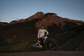 Leatt MY25 MTB Action TrailLine MarthaGill DSC8339 Leatt MY25 MTB Action TrailLine MarthaGill DSC8339