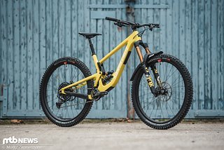 Seit der Einführung im Jahr 2019 zählt das Santa Cruz Megatower zu den beliebtesten Enduro Bikes, die es gibt Seit der Einführung im Jahr 2019 zählt das Santa Cruz Megatower zu den beliebtesten Enduro Bikes, die es gibt