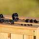 Im Preis enthalten sind neben der Halterung inklusive Schraube zur Befestigung der GoPro noch Befestigungsklammern für die Bremsleitungen/Schaltzüge und austauschbare Einsätze um die Halterung an verschiedene Lenkerdurchmesser anzupassen
