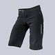 Für 109,08€ sind die Lightech Shorts erhältlich.